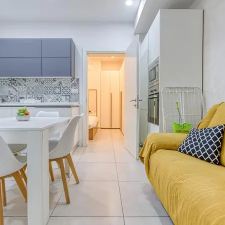Modern Maisonette, Steps From Valletta & Views!