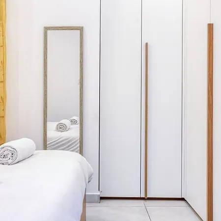 Modern Maisonette, Steps From Valletta & Views!