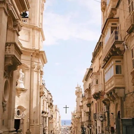 Modern Maisonette, Steps From Valletta & Views! Apartamento *